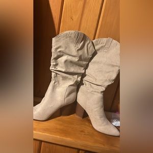 SO tan size 8 boots